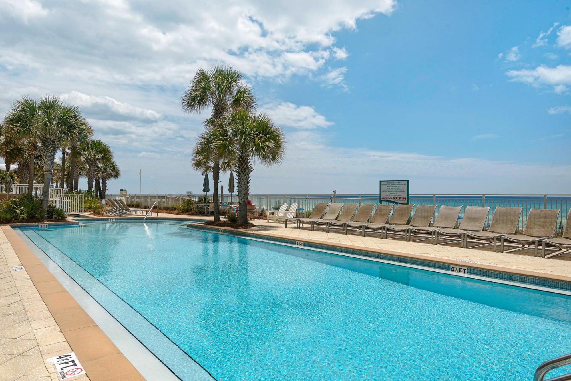 Aqua Resort Panama City Beach Rum bild