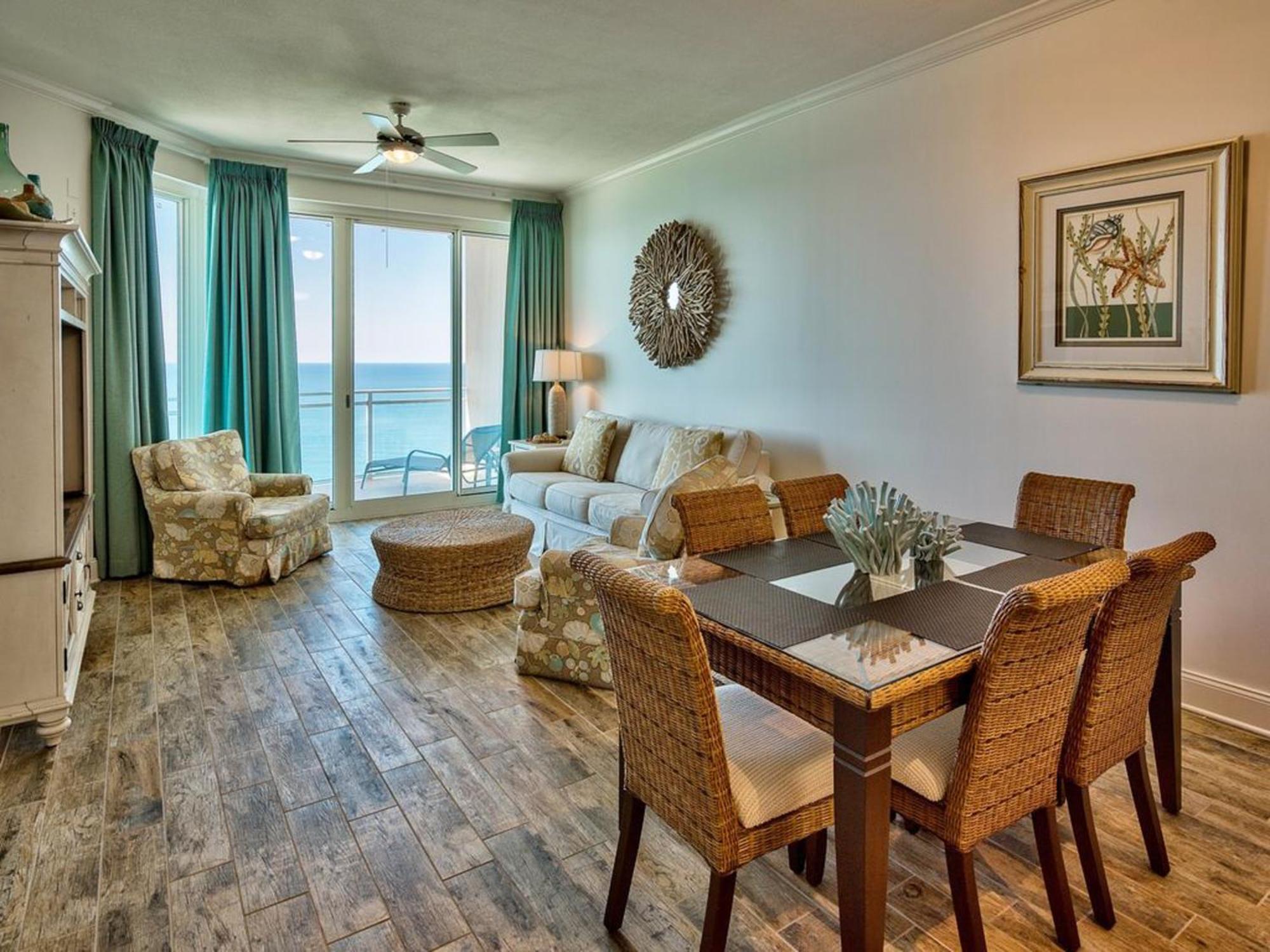 Aqua Resort Panama City Beach Rum bild